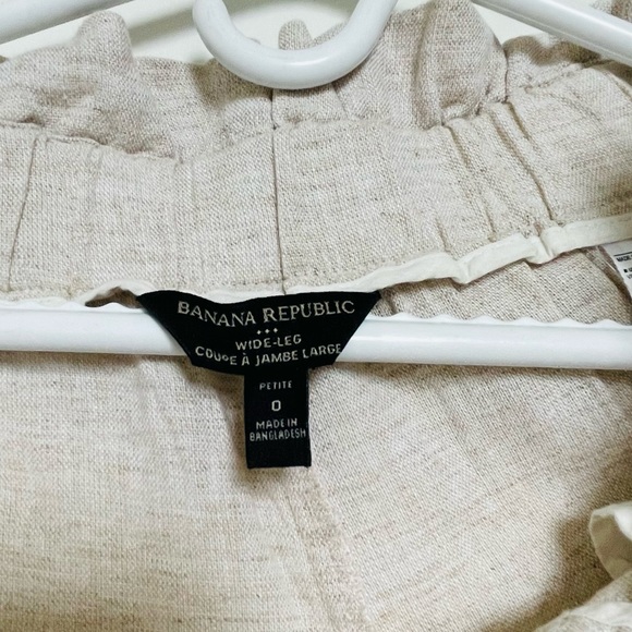 Ultra Wide-Leg Fit: Super high-rise (12"). - Picture 2 of 4